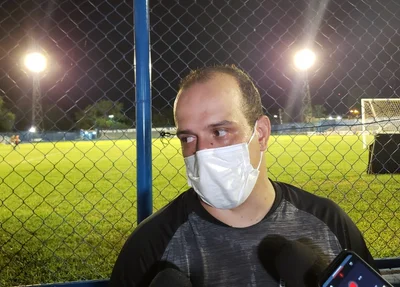 Toninho Pesso, técnico do Corisabbá