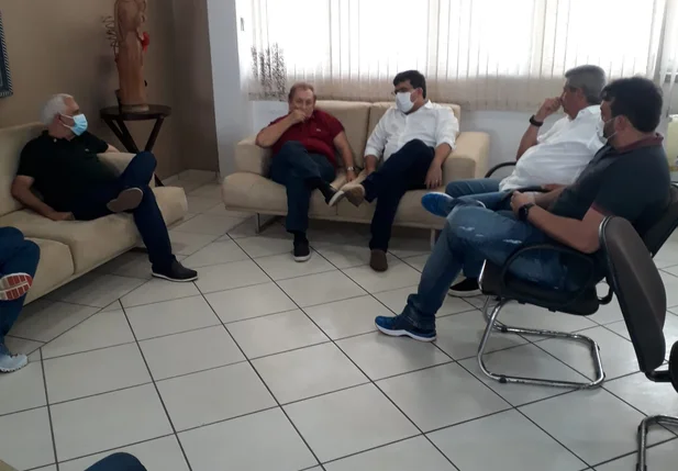 Visita ao prefeito Mão Santa