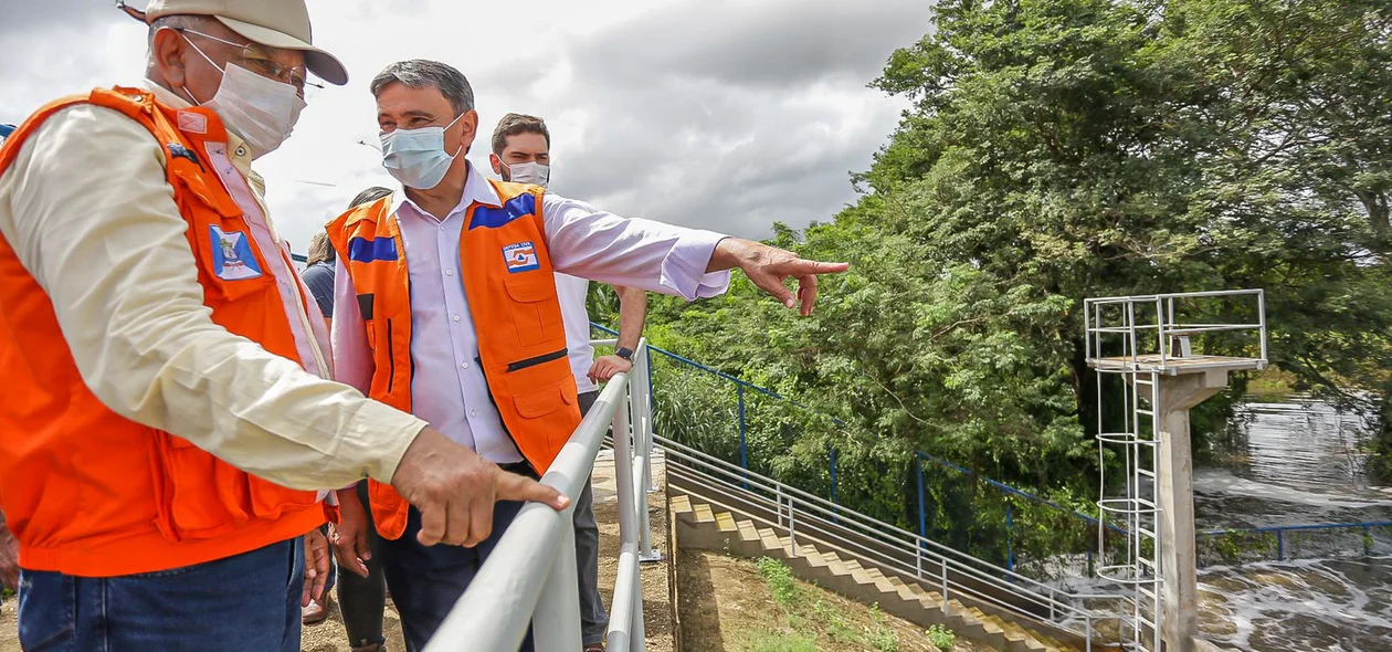 Wellington Dias e Dr. Pessoa visitam bairros atingidos pelas chuvas em Teresina