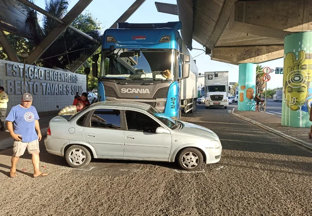 Acidente na Avenida Maranhão