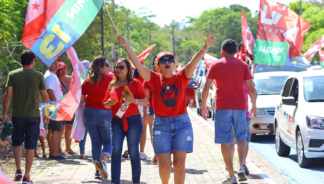 Apoiadores do Lula