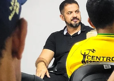 Assembleia que aclamou Ronaldo Rodrigues novo presidente da SEP