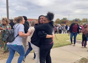 Ataque a tiros em escola no sul dos EUA deixa ao menos dois mortos e feridos