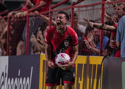 Atlético-GO venceu o Fluminense