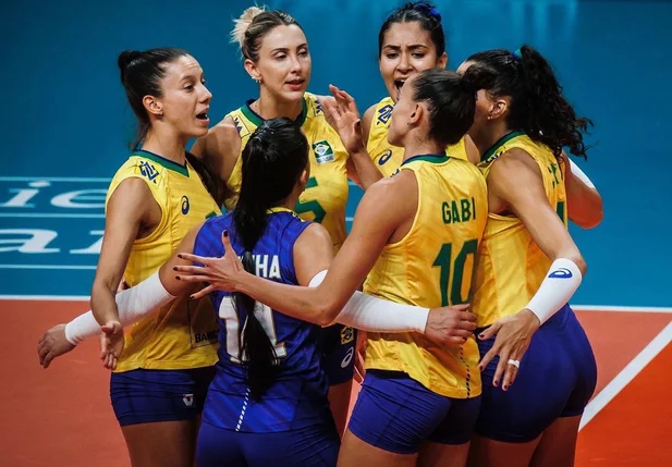 Brasil vence a  China no Mundial de Vôlei