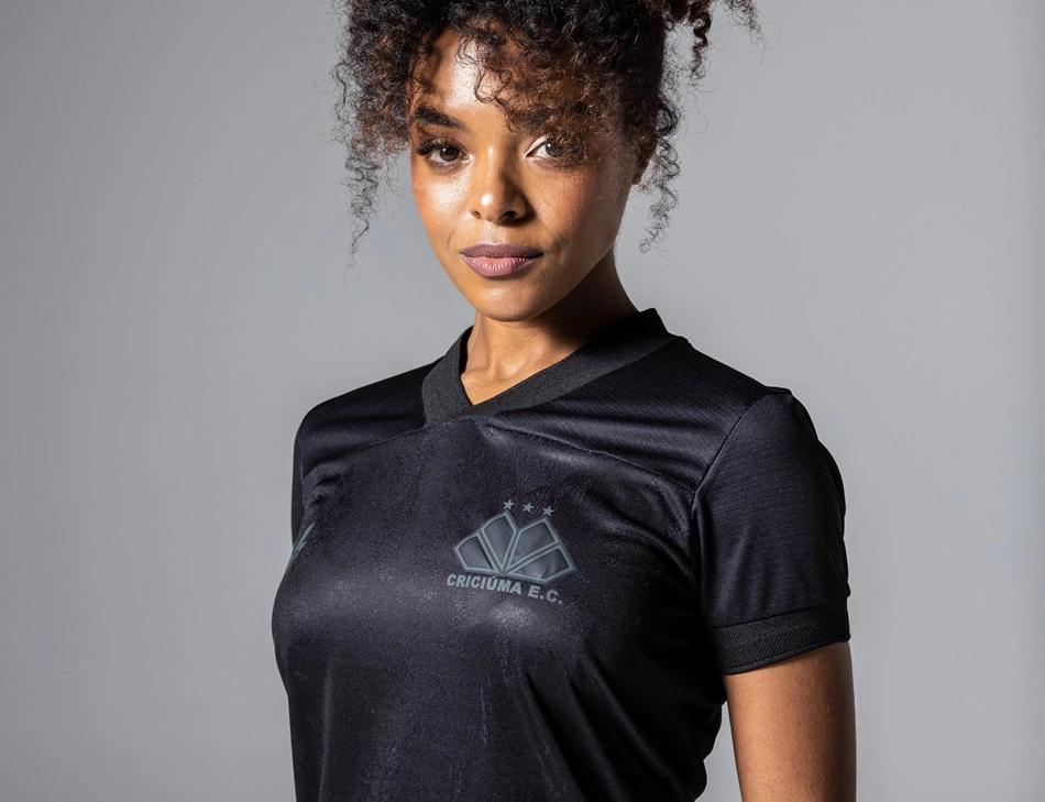 Camisa especial contra o racismo