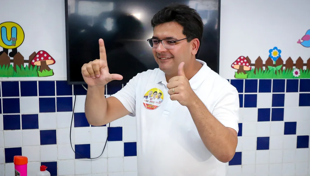 Candidato do PT, Rafael Fonteles