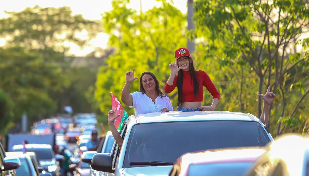 Carreata levou vários apoiadores às ruas na zona sul de Teresina