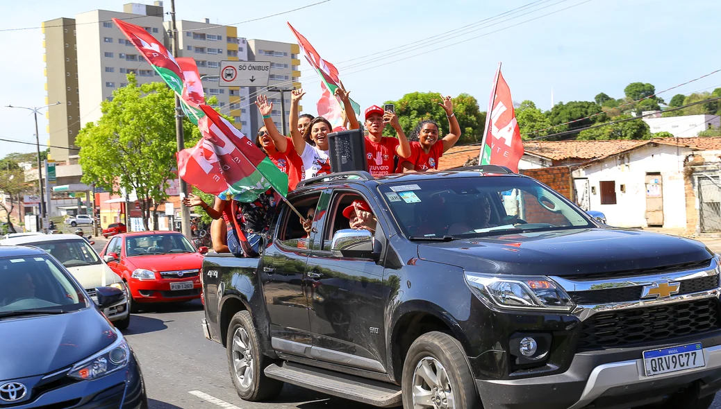 Carreata pelas avenidas de Teresina