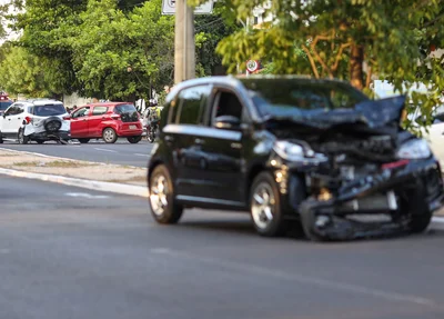 Carros envolvidos no acidente