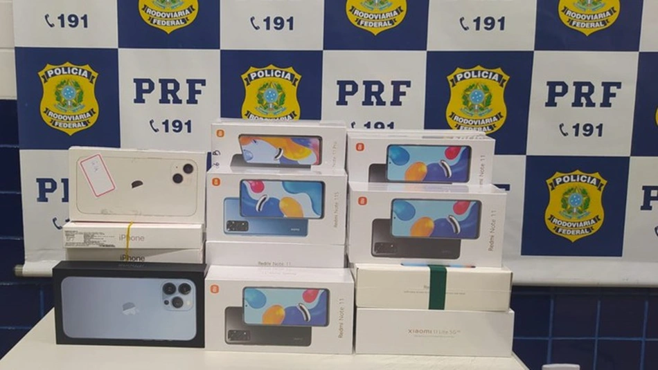 Celulares apreendidos na BR 230 em Floriano