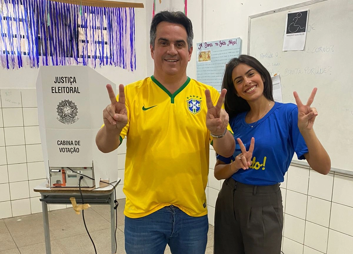 Ciro Nogueira ao lado da filha Eliane