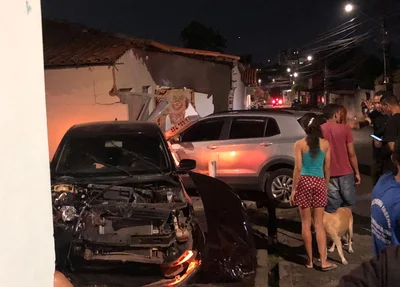 Colisão entre veículos na Piçarreira I
