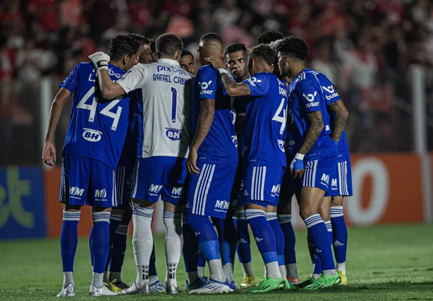 Cruzeiro perde para Vila Nova por 1 a 0 na Série B do Campeonato Brasileiro