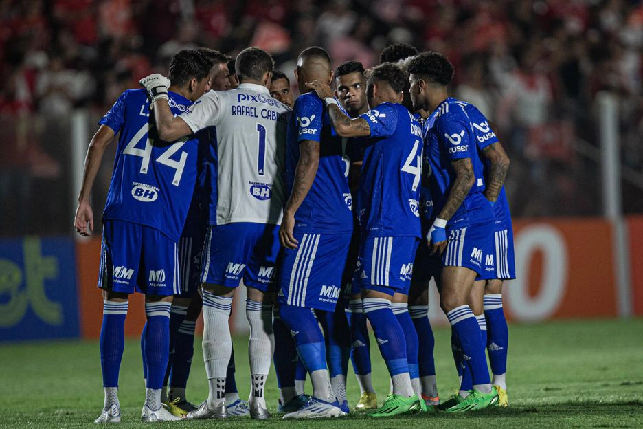 Cruzeiro perde para Vila Nova por 1 a 0 na Série B do Campeonato Brasileiro