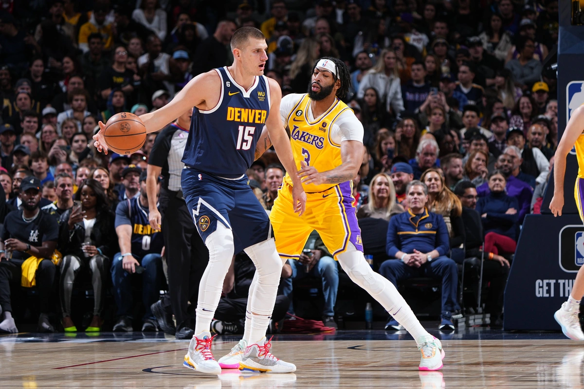 Denver e Nuggets pela NBA