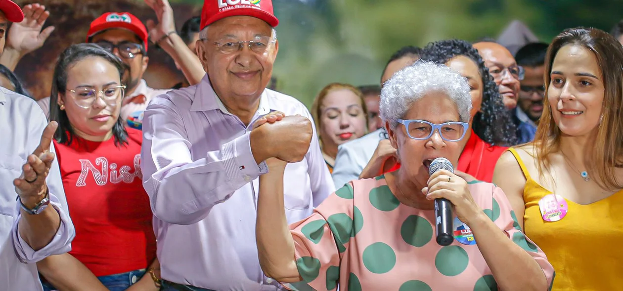 Dr. Pessoa ao lado da governadora Regina Sousa