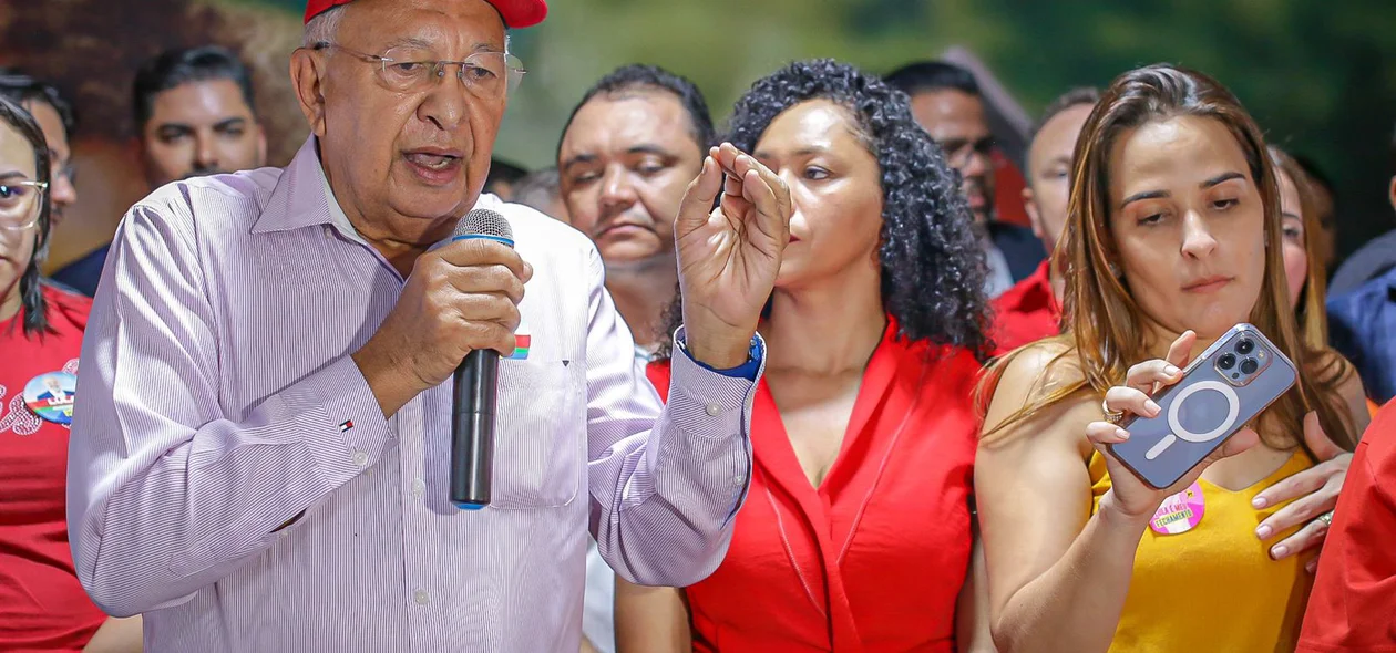 Dr. Pessoa discursando
