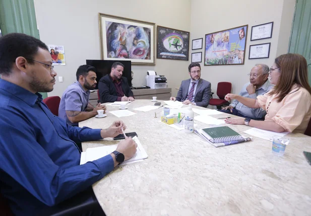 Dr. Pessoa institui passe livre para o 2º turno