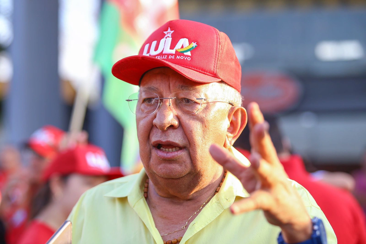Dr. Pessoa participa de carreata pró-Lula em Teresina