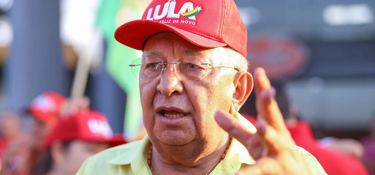 Dr. Pessoa participa de carreata pró-Lula em Teresina