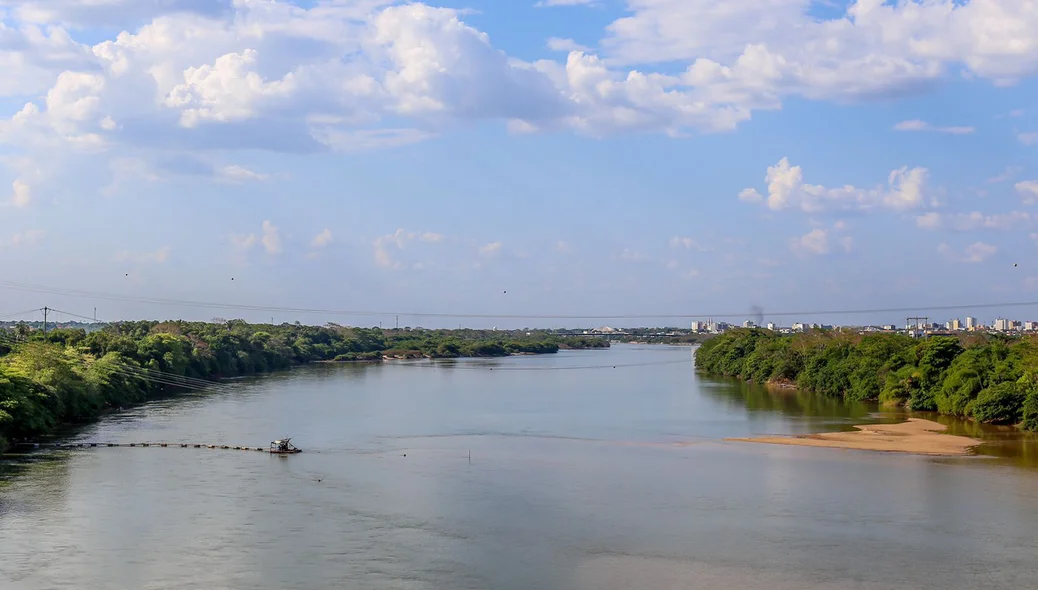 Draga irregular no Rio Parnaíba