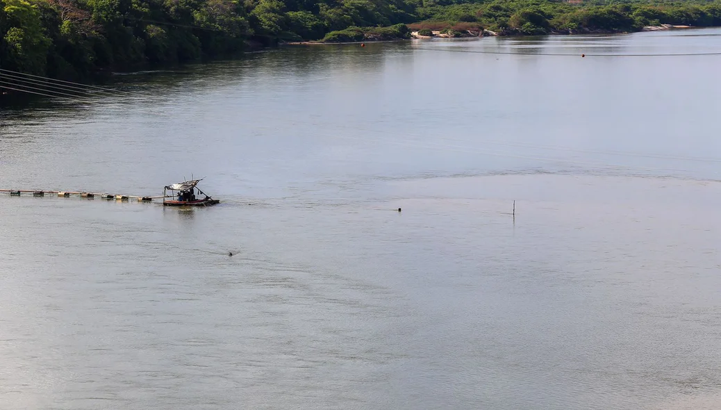 Draga localizada no Rio Parnaíba em Timon
