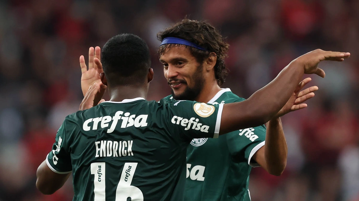 Endrick e Scarpa do Palmeiras
