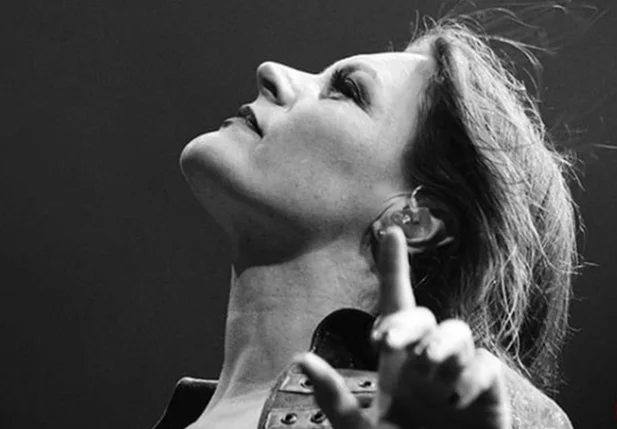 Floor Jansen foi diagnosticada com câncer de mama