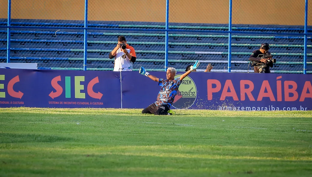 Goleiro do Risoleta Neves