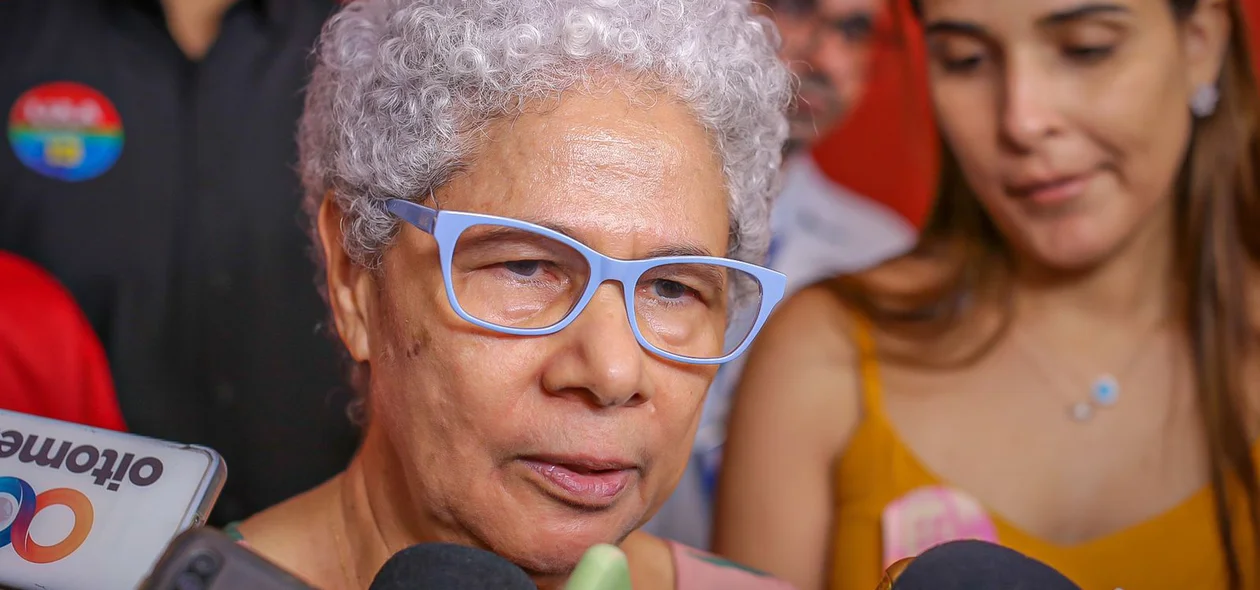 Governadora Regina Sousa