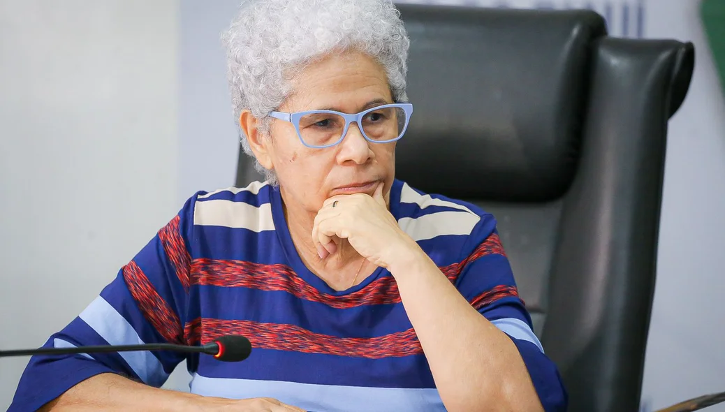 Governadora Regina Sousa