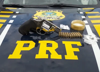 Itens apreendidos pela PRF em Monte Alegre do Piauí