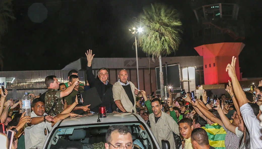 Jair Bolsonaro no aeroporto de Teresina