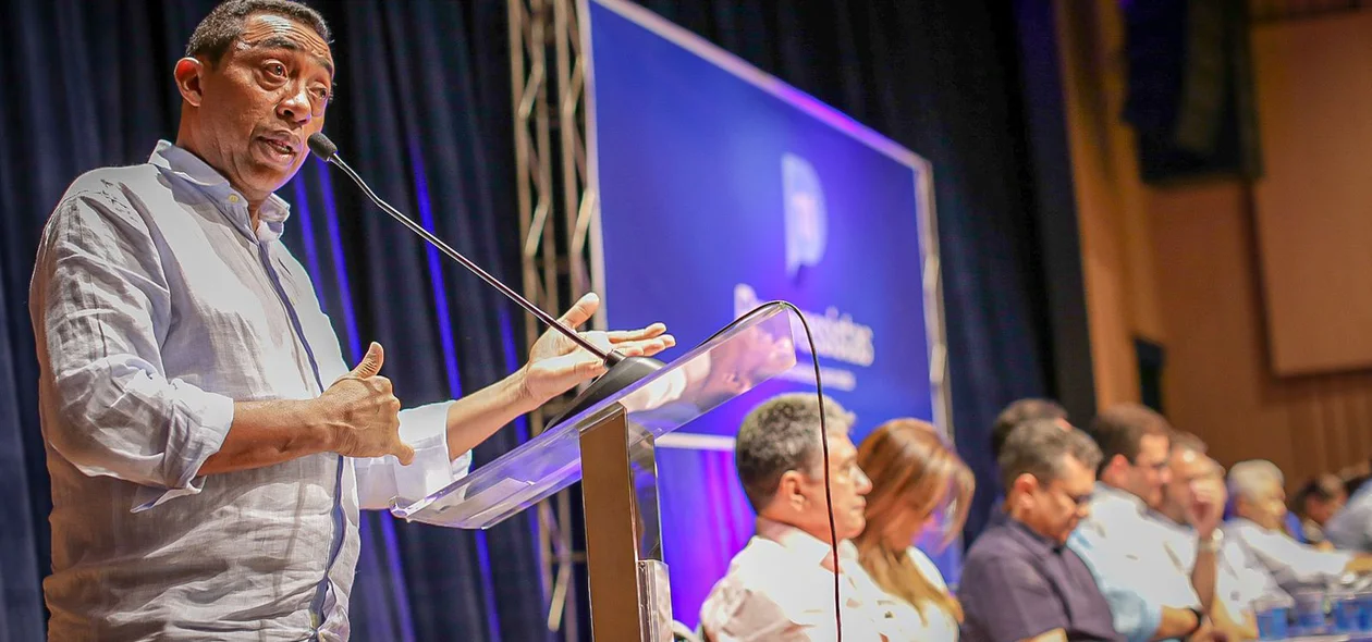 Joel Rodrigues discursando