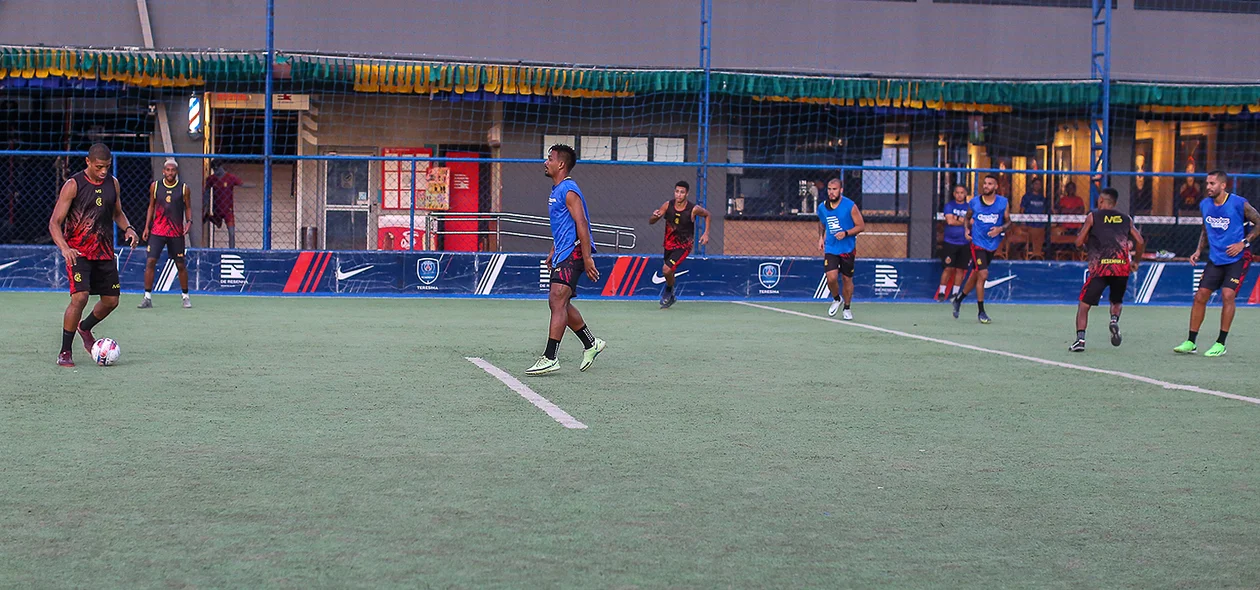 Jogadores treinando para próxima partida