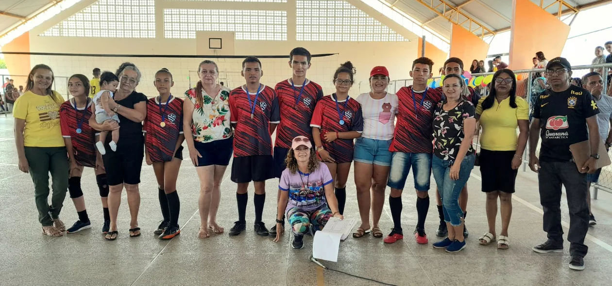 Jogos na Quadra José Maranguape