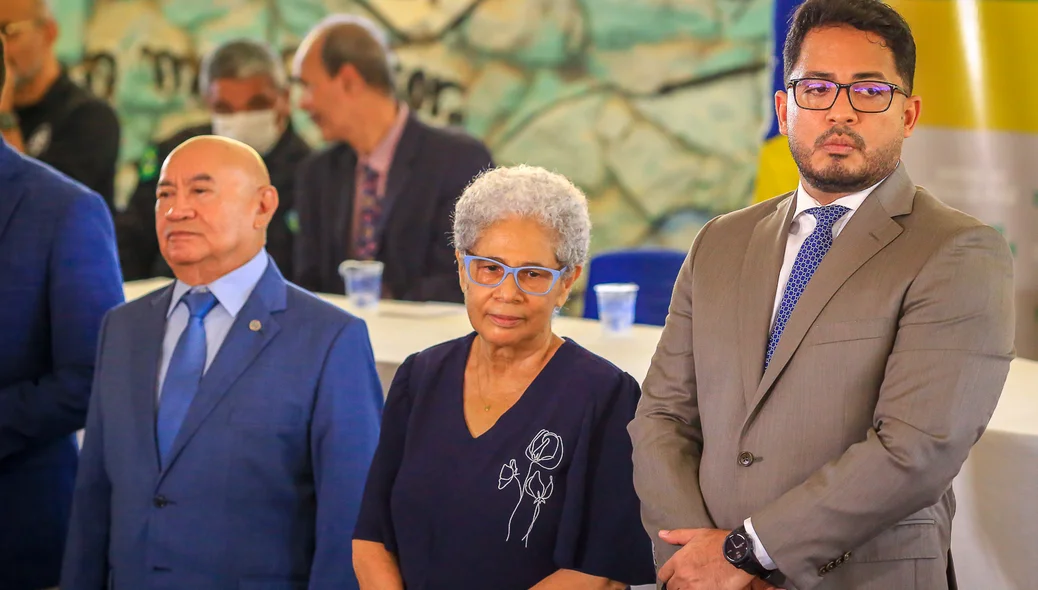 José Ribamar Oliveira, Regina Sousa e Carlos Edilson