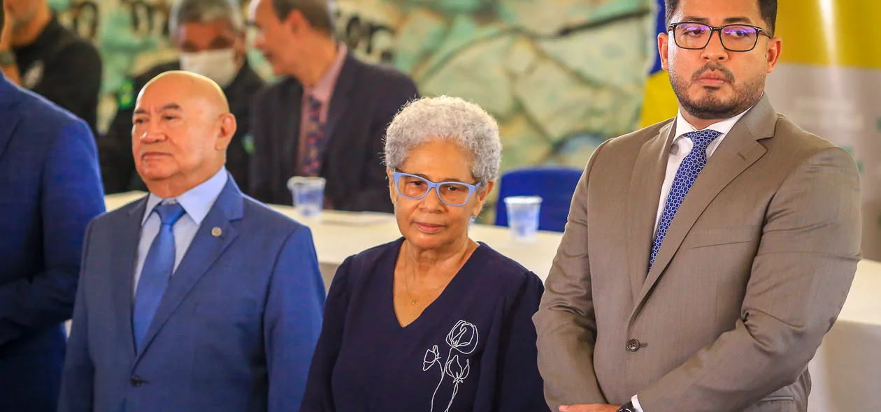 José Ribamar Oliveira, Regina Sousa e Carlos Edilson