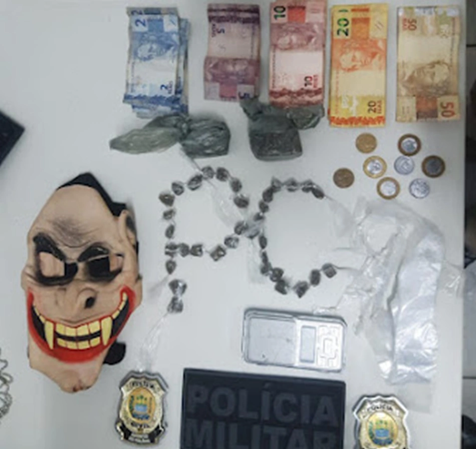 Material apreendido em Buriti dos Lopes
