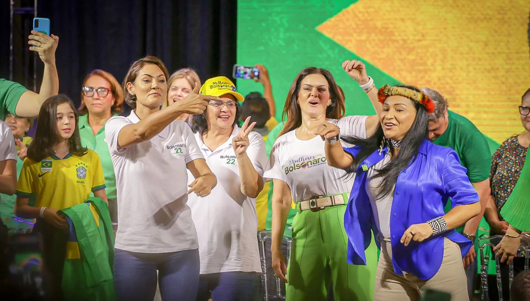 Michelle Bolsonaro participa de evento "Mulheres com Bolsonaro" na zona Leste de Teresina