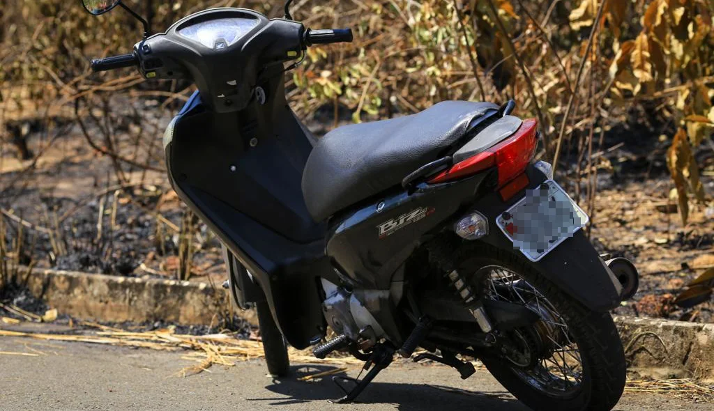 Motocicleta que a vítima andava