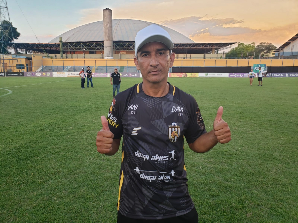 Nando, presidente do Risoleta Neves