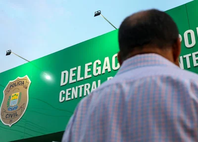 O acusado foi preso e levado para Central de Flagrantes