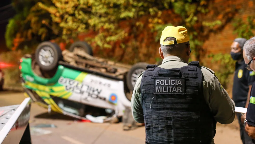 Os policiais relataram o ocorrido à Polícia Civil