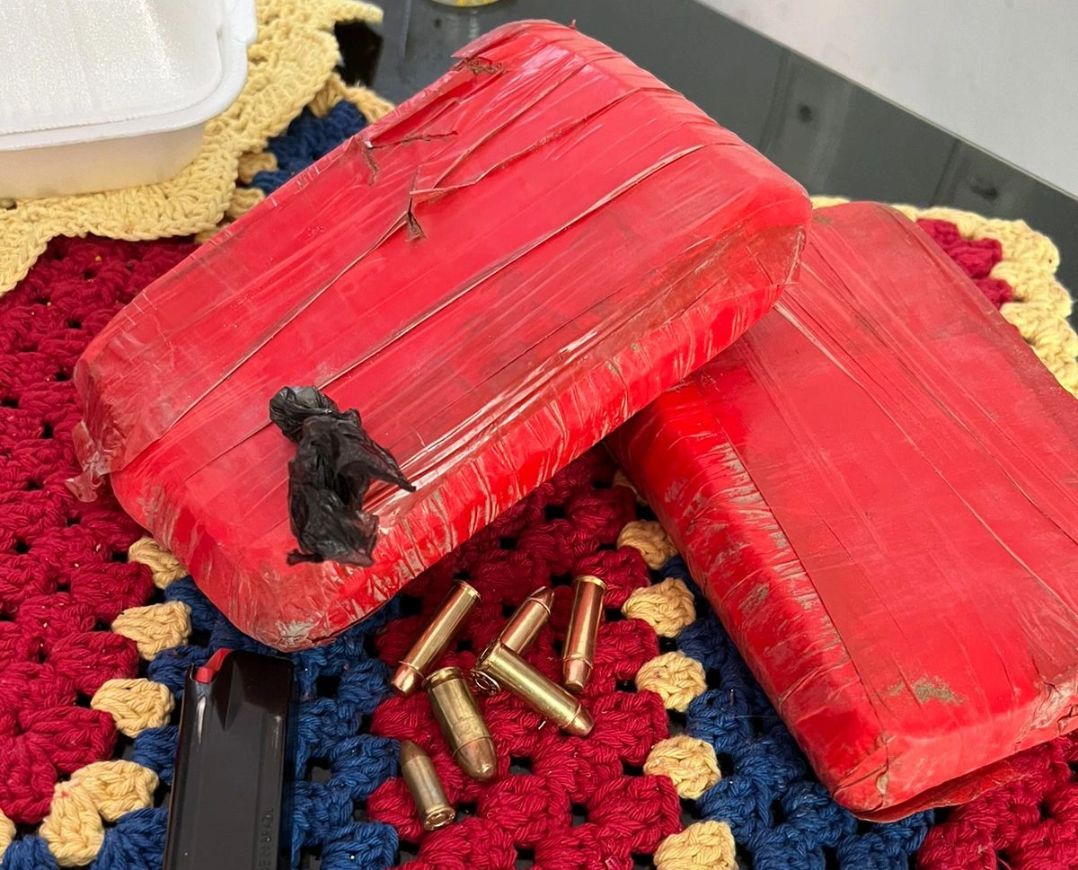 PF prende dupla com 2kg de cocaína na zona sul de Teresina