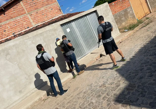 Polícia Civil prende acusado de homicídios em Teresina