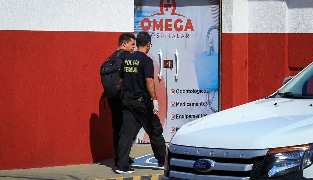 Policiais federais cumpriram mandados de busca e apreensão