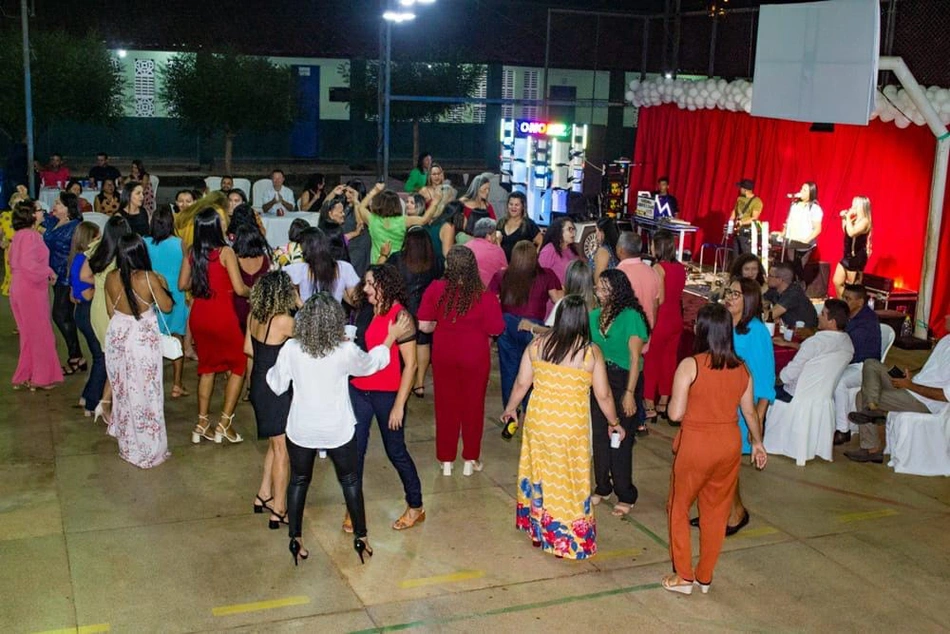 Prefeitura de Joaquim Pires faz homenagem aos professores