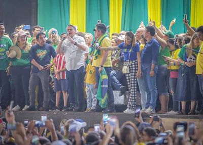 Presidente Bolsonaro no palanque